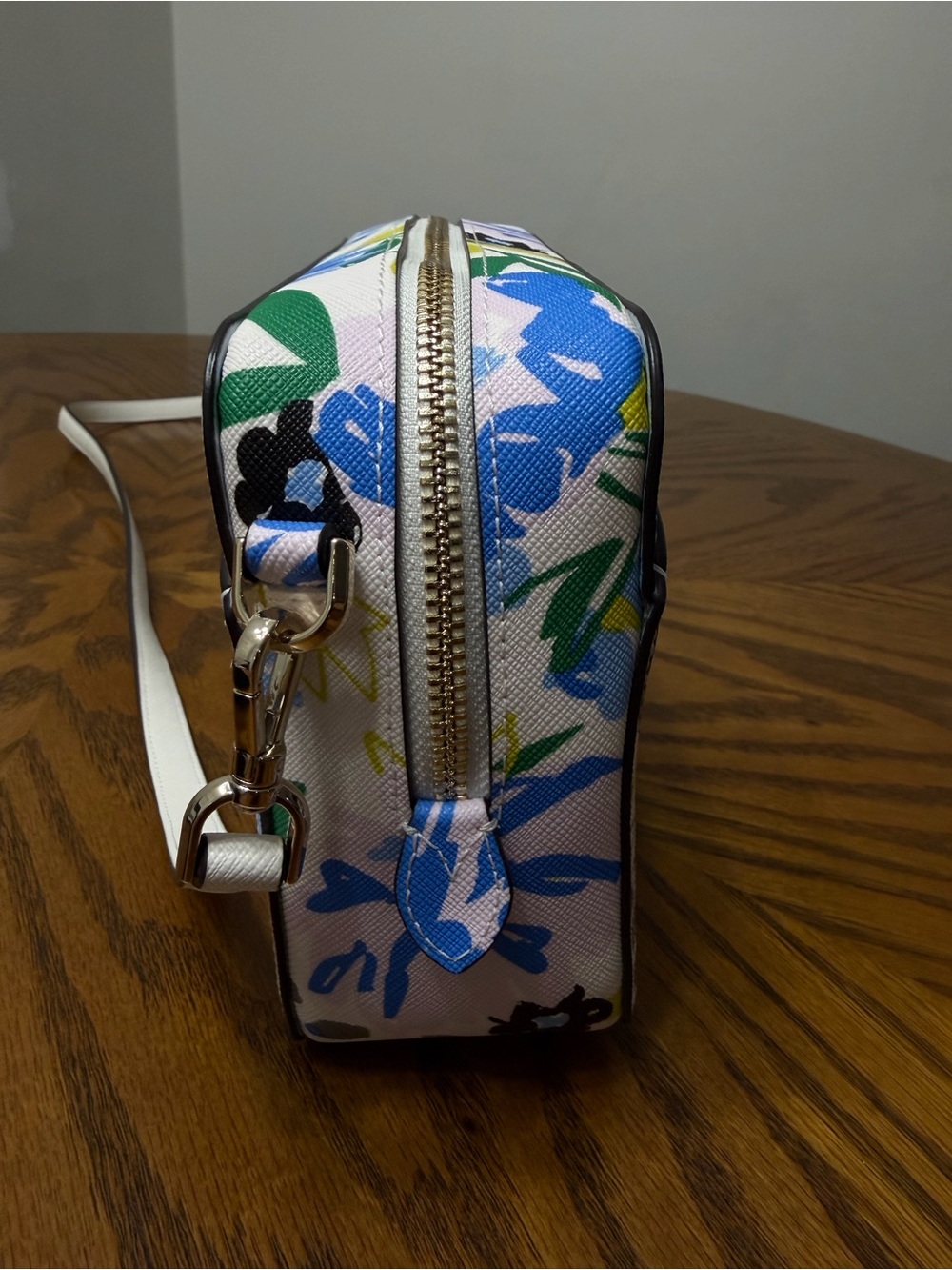 Kate Spade Blue Floral Camera Crossbody Bag - Picture 3 of 7